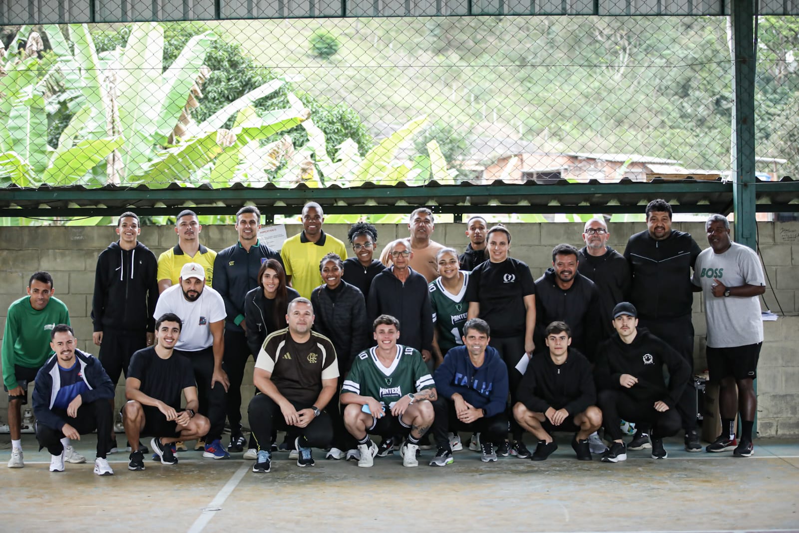 Circuito Municipal de Futsal de Base tem início com participação de cerca de 150 crianças em Rio Claro