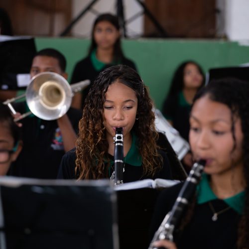 Fotos: Cris Oliveira Divulgação