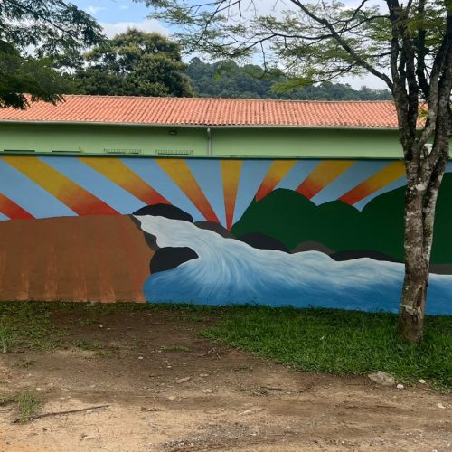 Escolas de Rio Claro passam por revitalização com arte e história nas fachadas