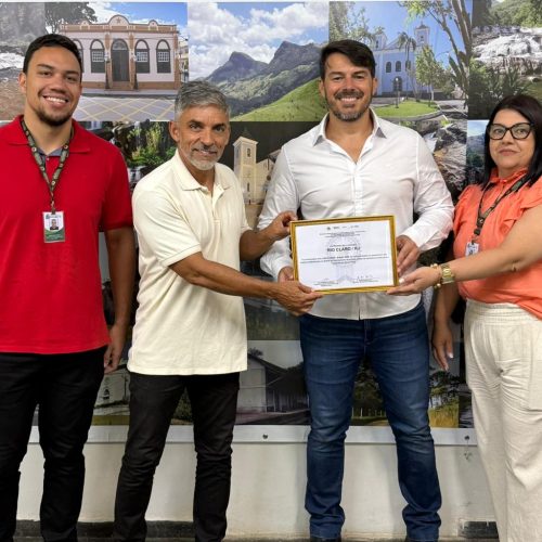 Rio Claro recebe Selo FNAS 2025 e é reconhecida por excelência na gestão da assistência social